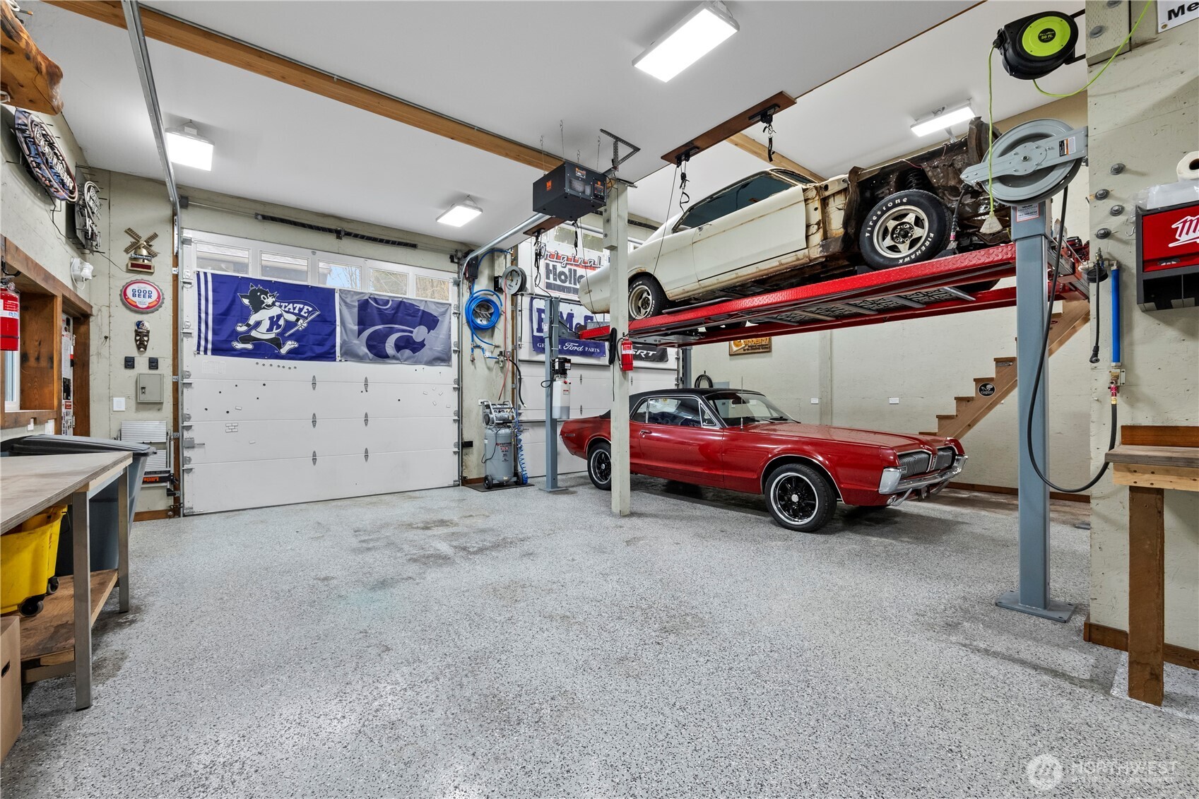 27927 NE 140th