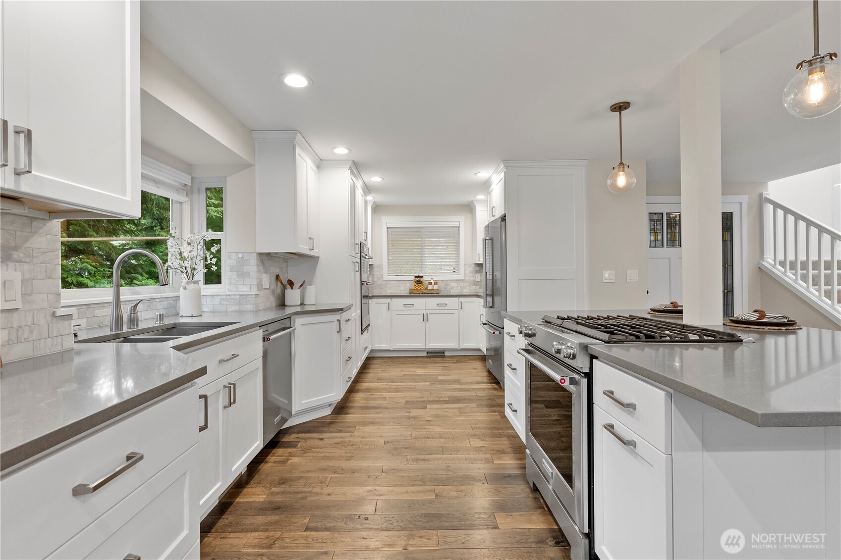27927 NE 140th