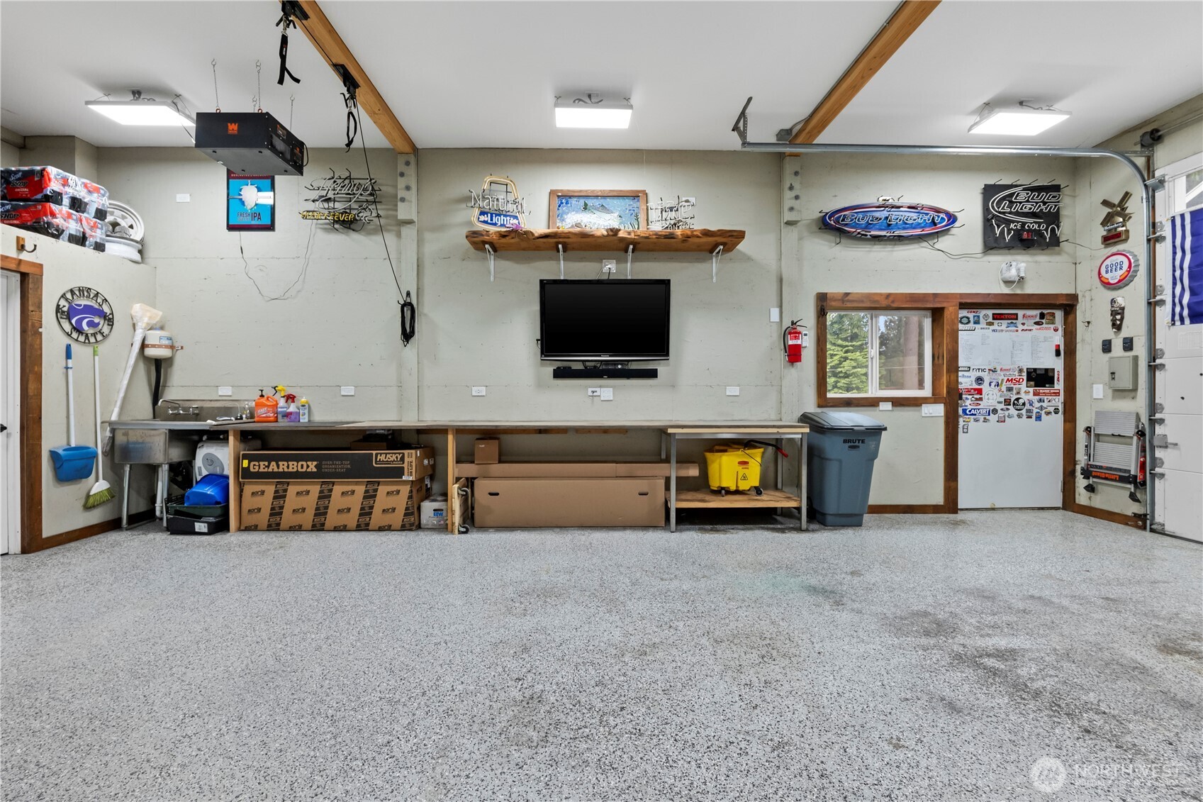 27927 NE 140th