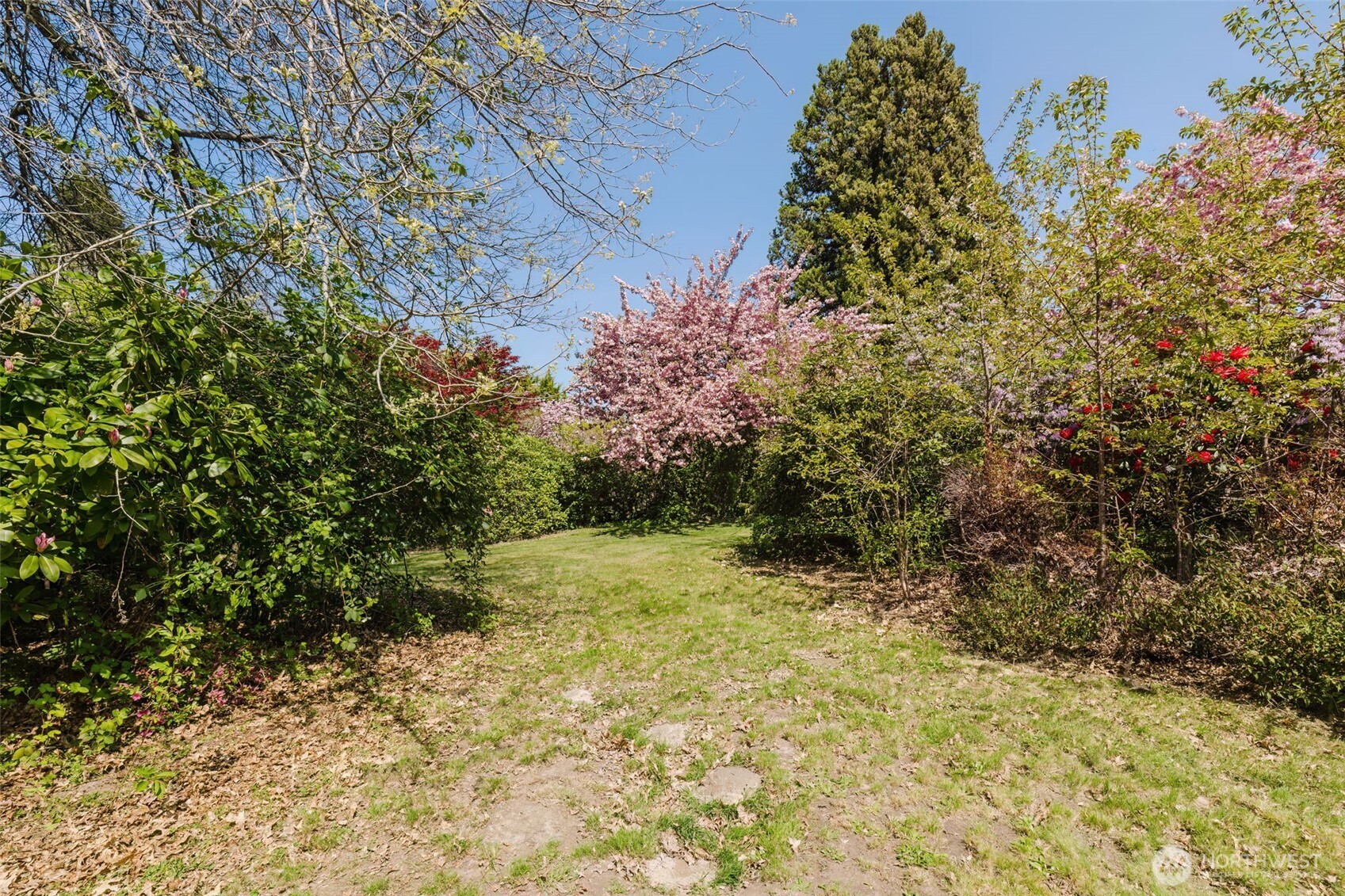 105 Schoolhouse Road