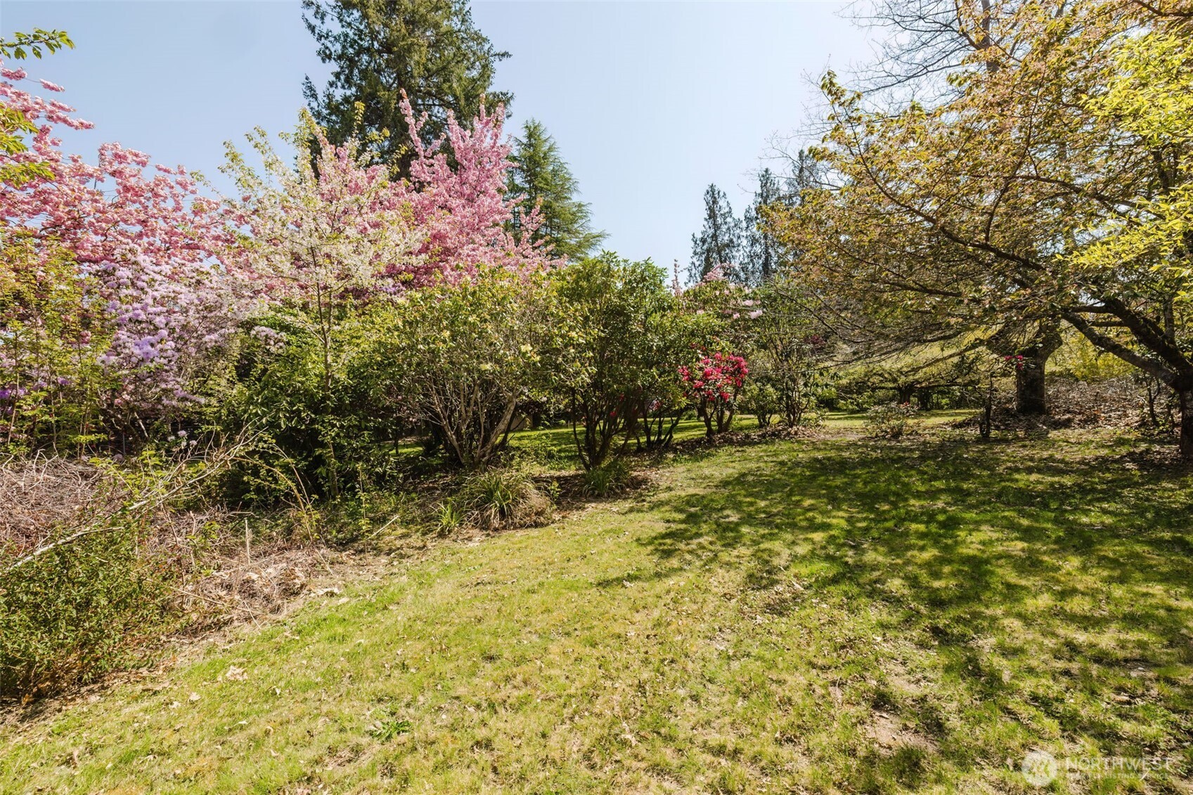 105 Schoolhouse Road