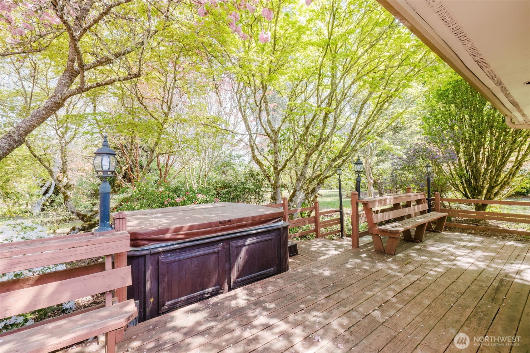 105 Schoolhouse Road
