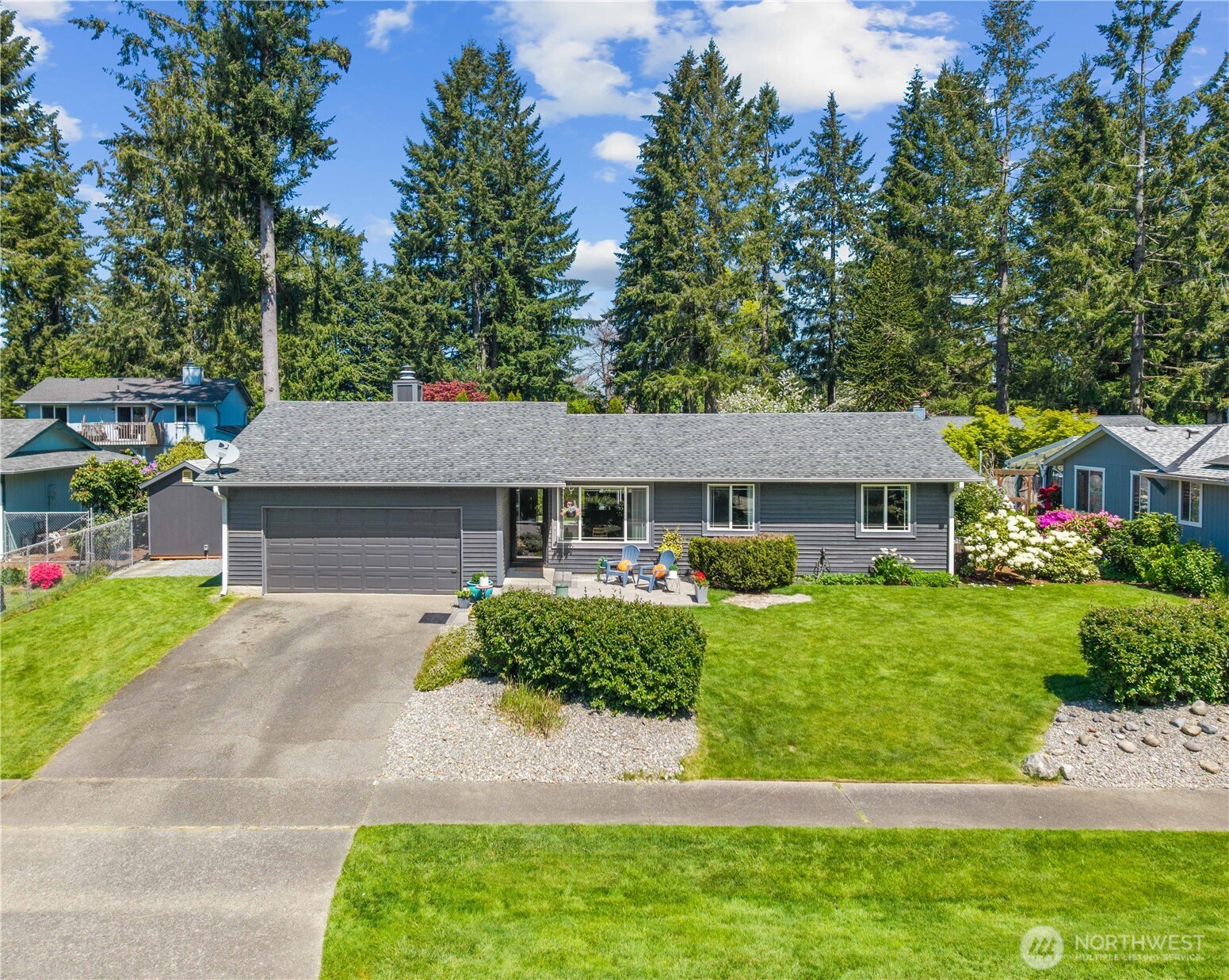 3727 Hoadly Loop SE