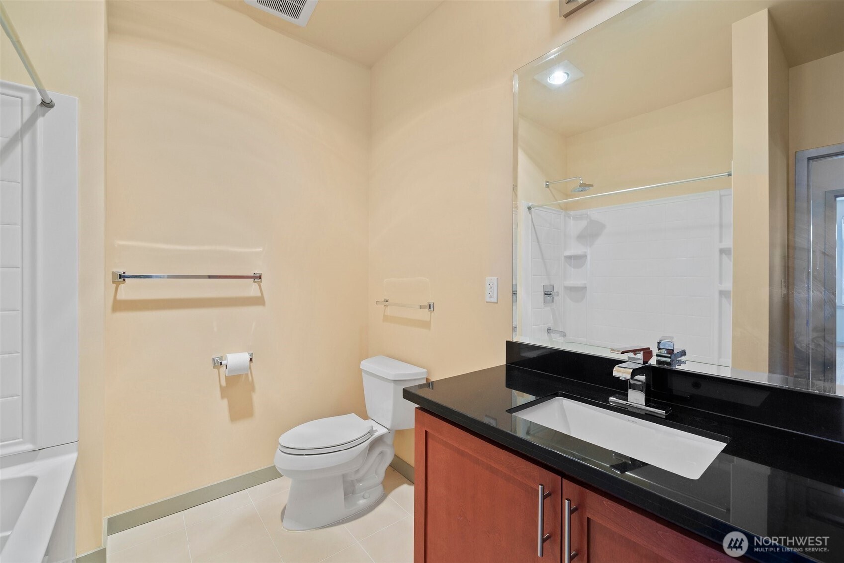 15100 6th Avenue SW Unit: 513