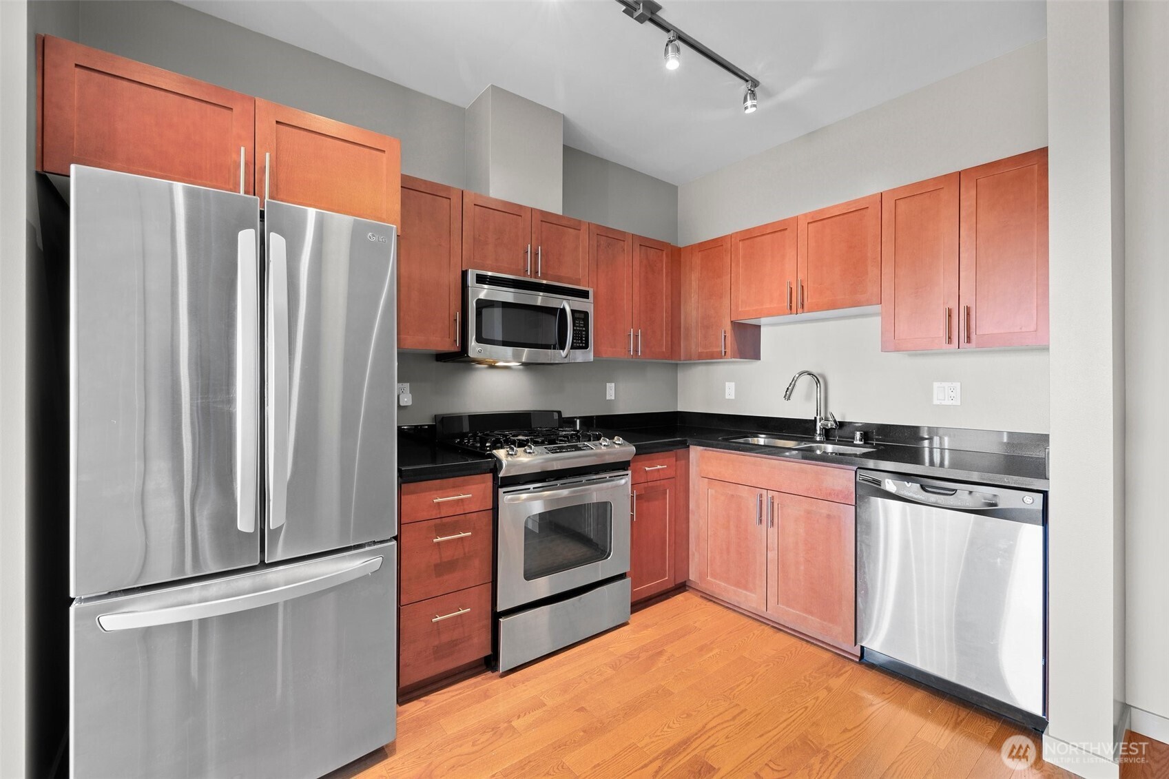 15100 6th Avenue SW Unit: 513