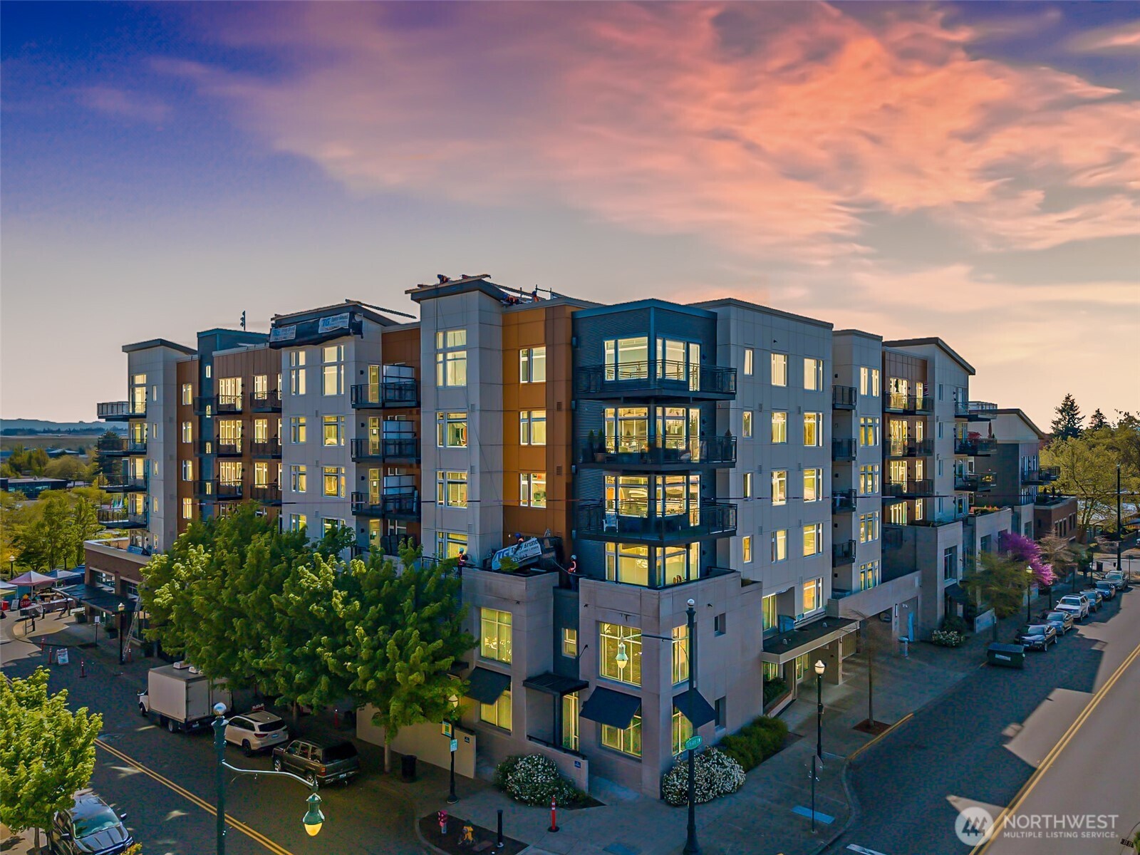 15100 6th Avenue SW Unit: 513