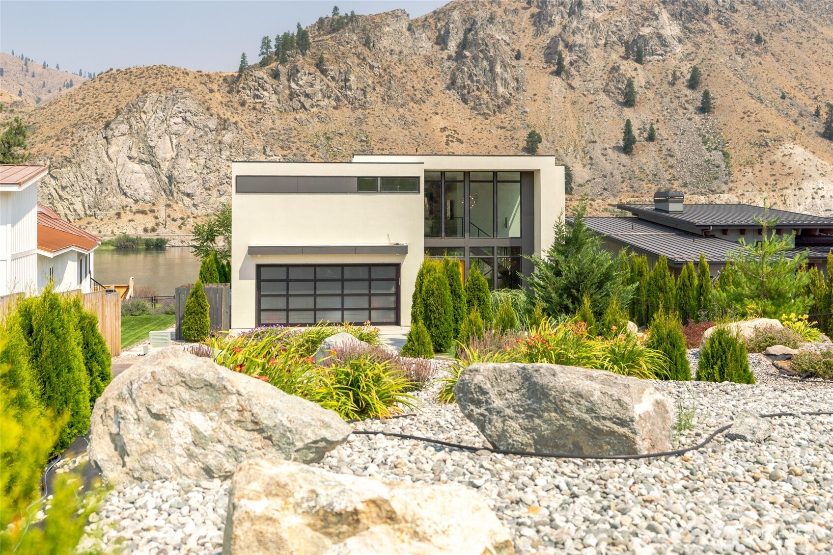 64 Orchard Place