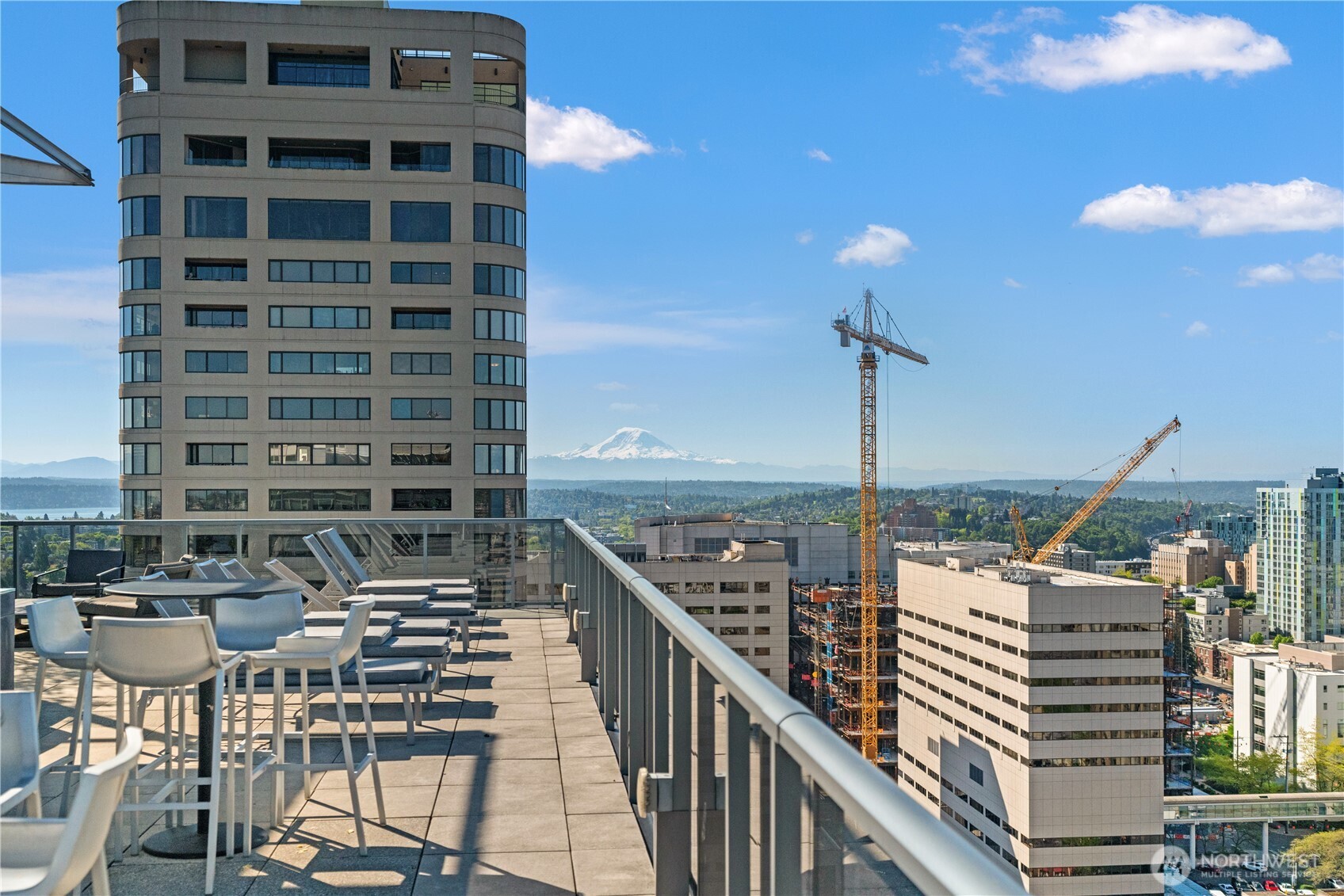 1321 Seneca Street Unit: 1008