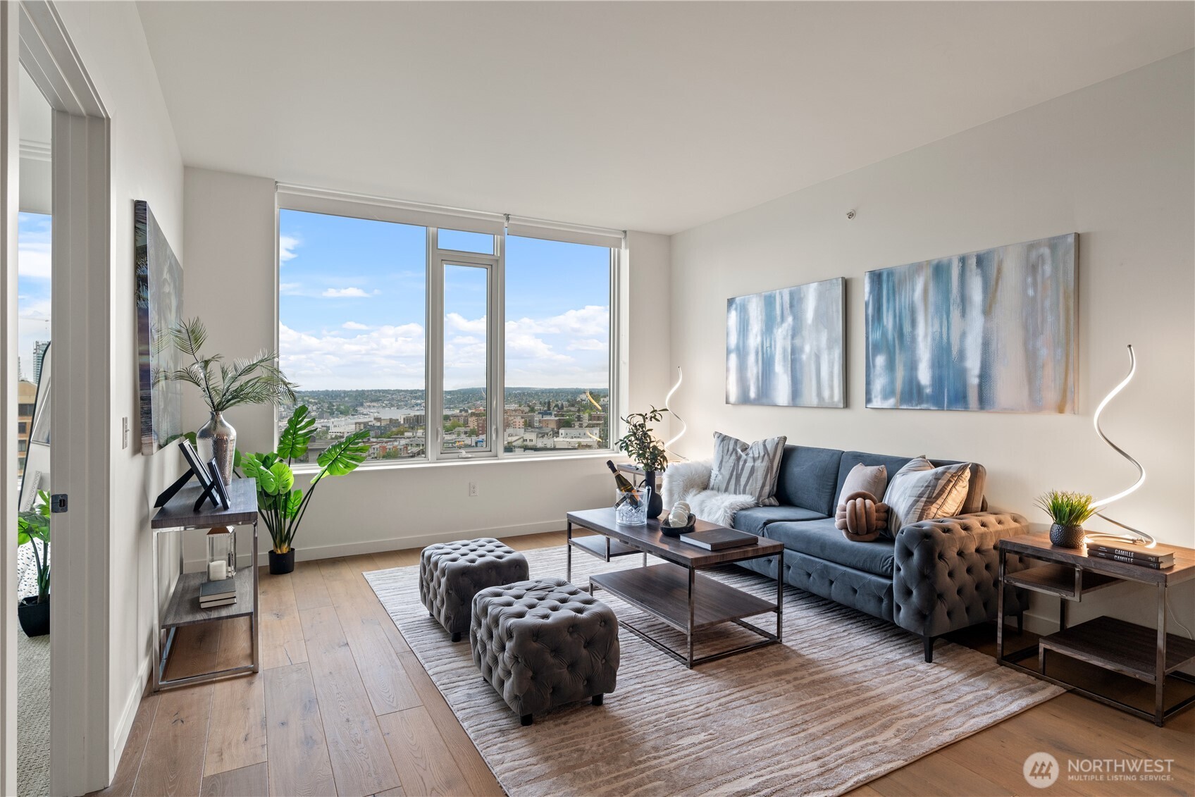 1321 Seneca Street Unit: 1008