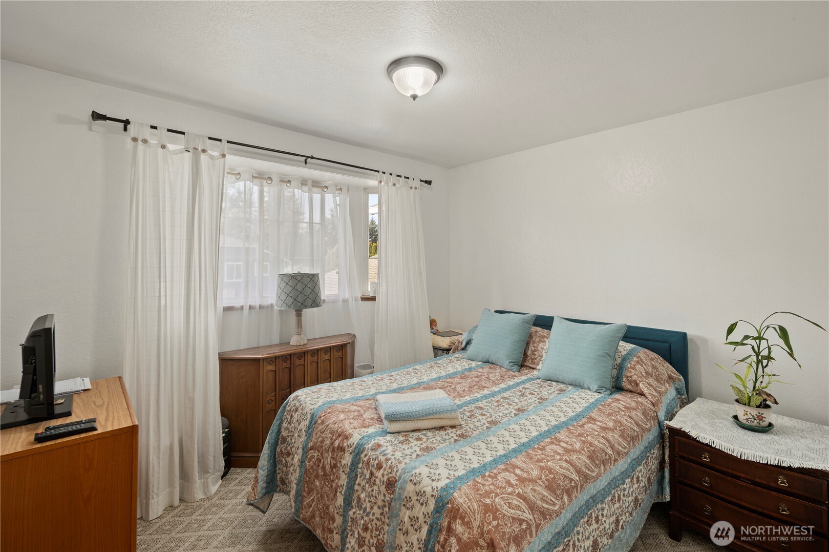 24 75th Street SW