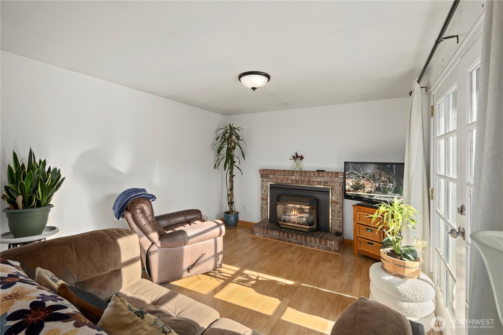 24 75th Street SW