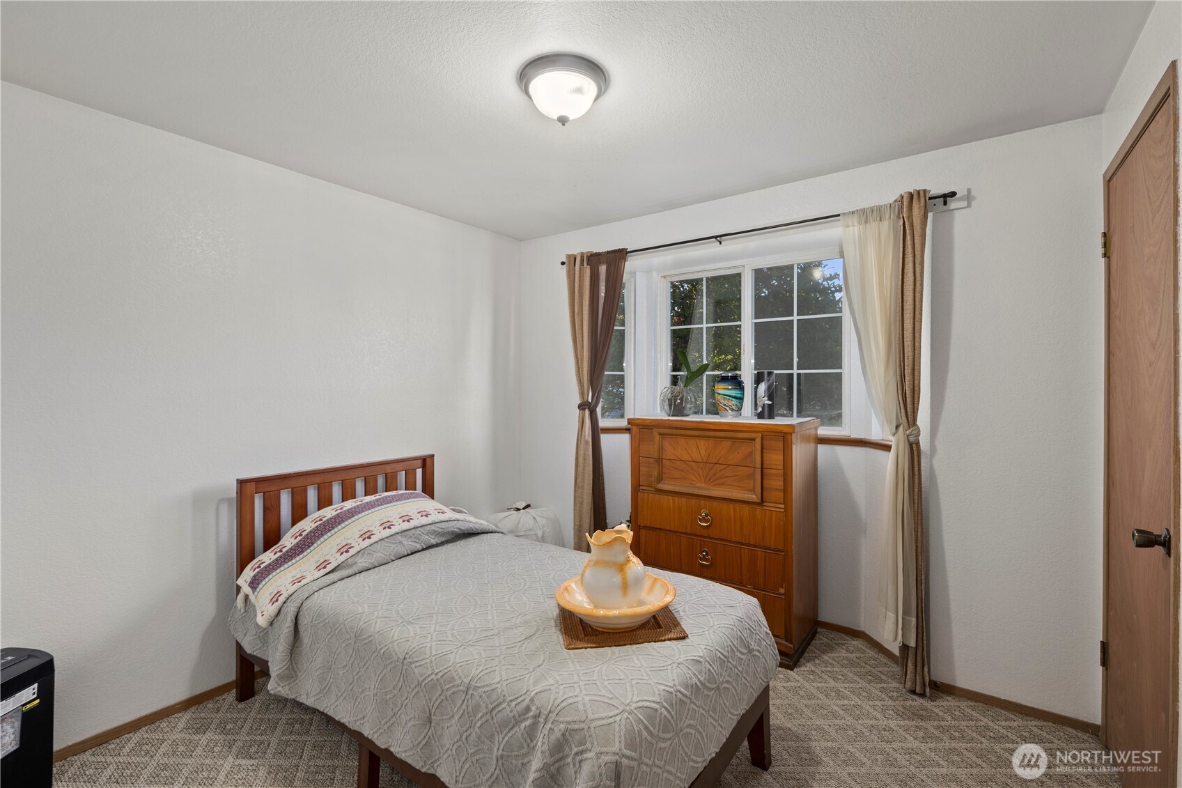 24 75th Street SW