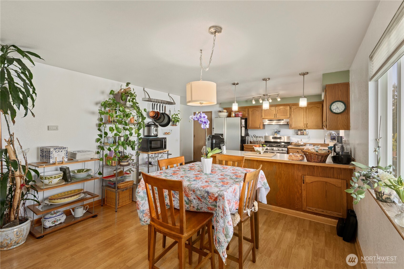 24 75th Street SW