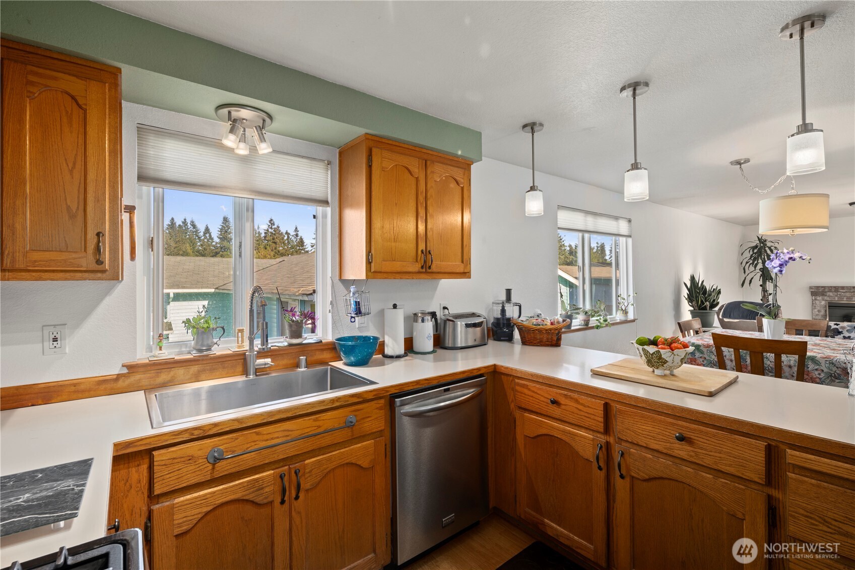 24 75th Street SW