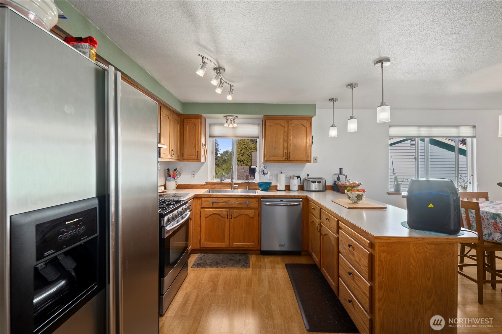 24 75th Street SW