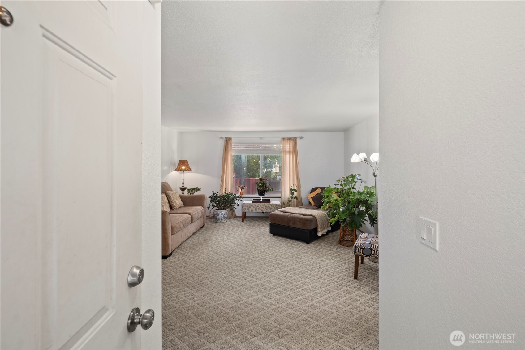 24 75th Street SW