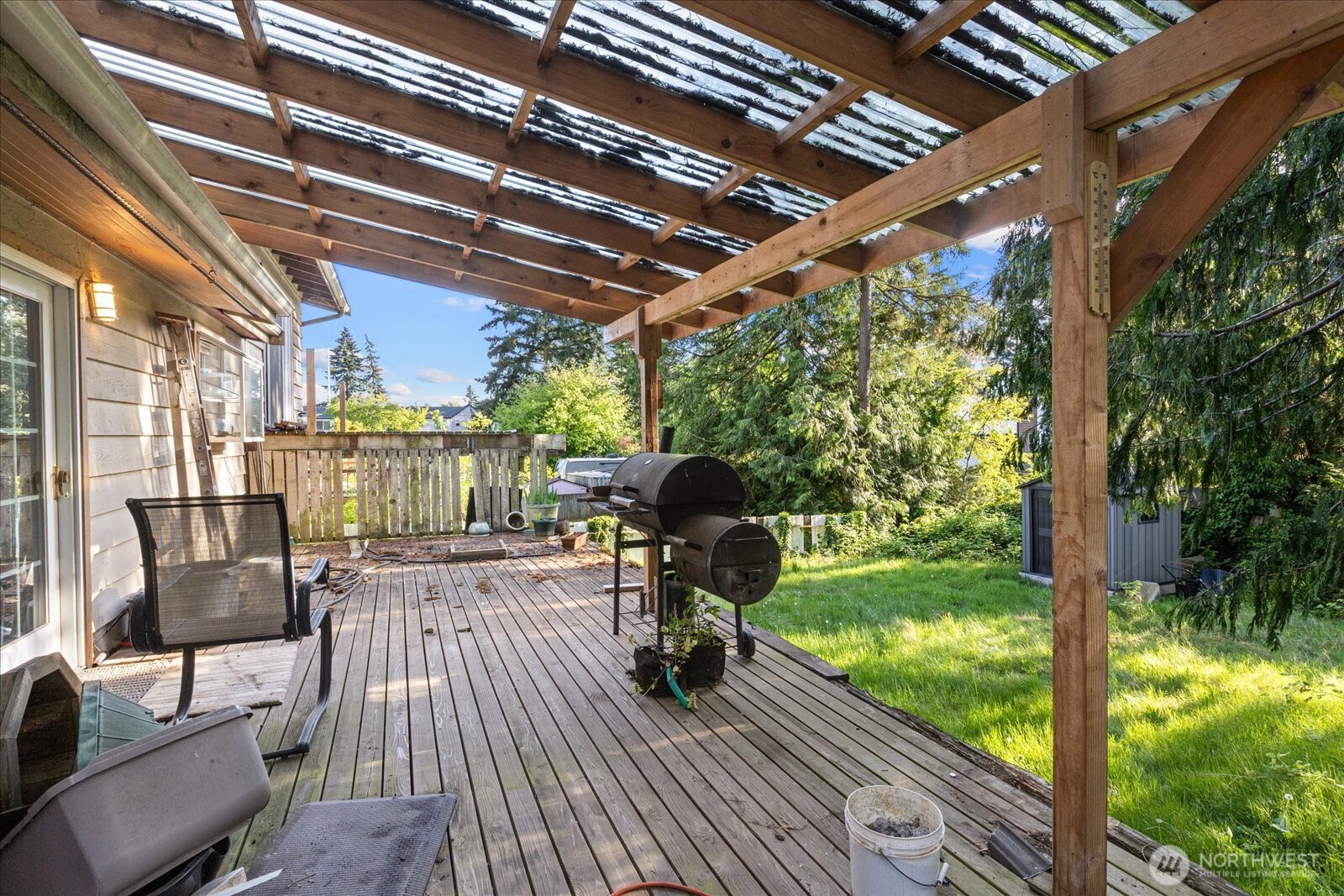 18045 3rd Avenue NE
