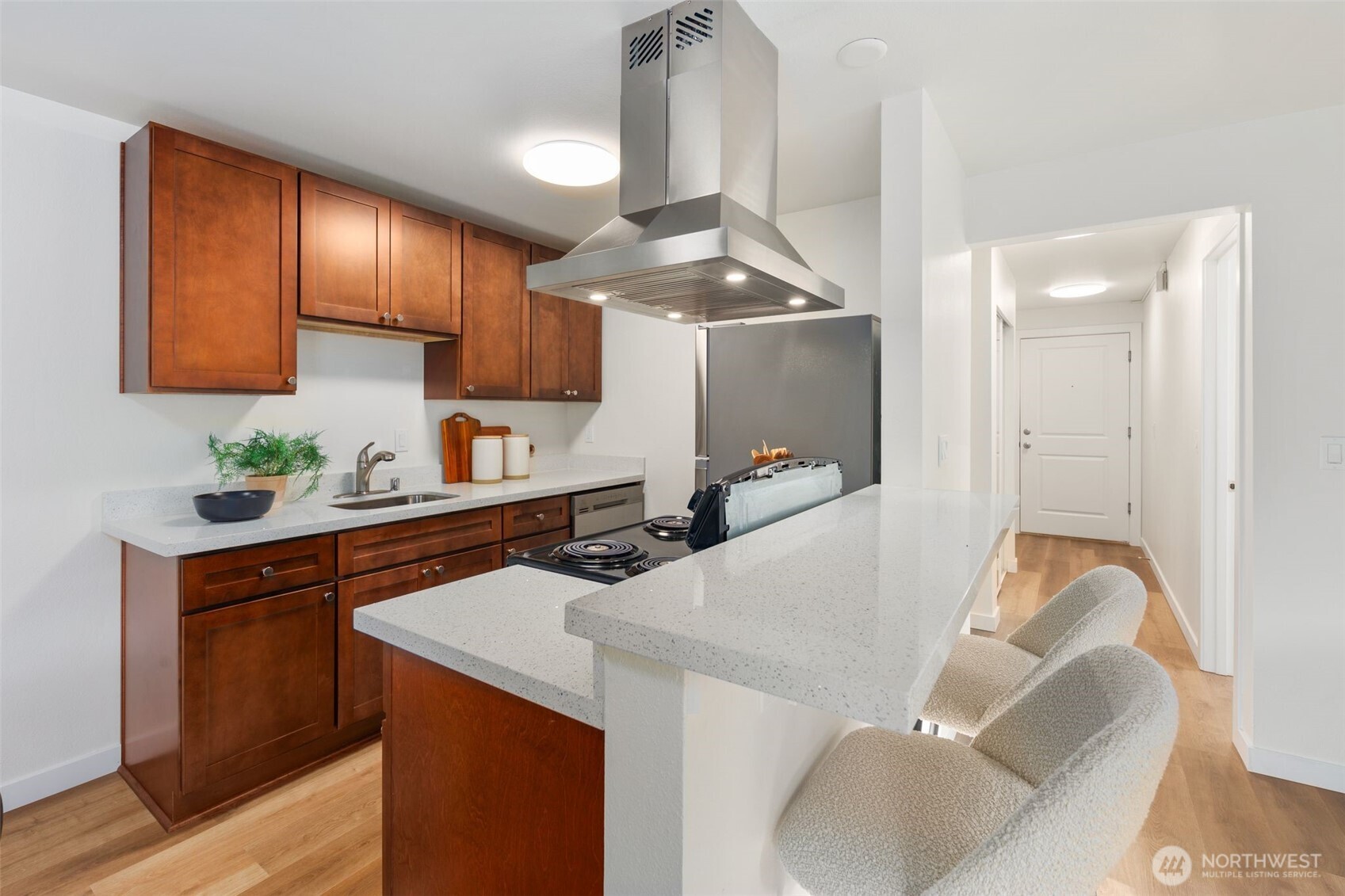 845 NE 125th Street Unit: 301