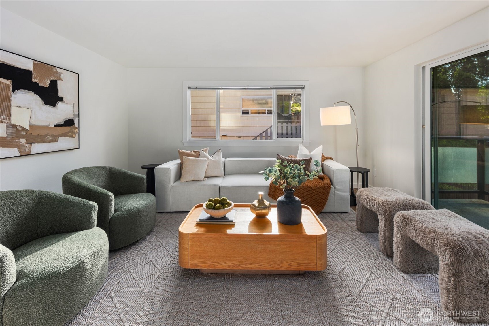 845 NE 125th Street Unit: 301