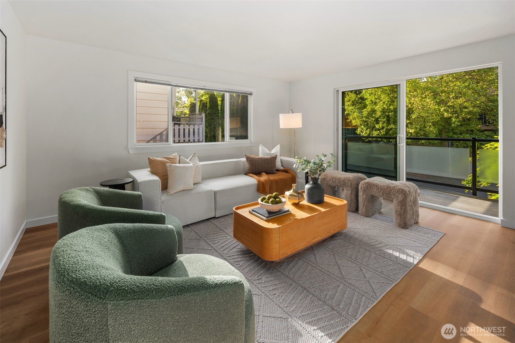 845 NE 125th Street Unit: 301