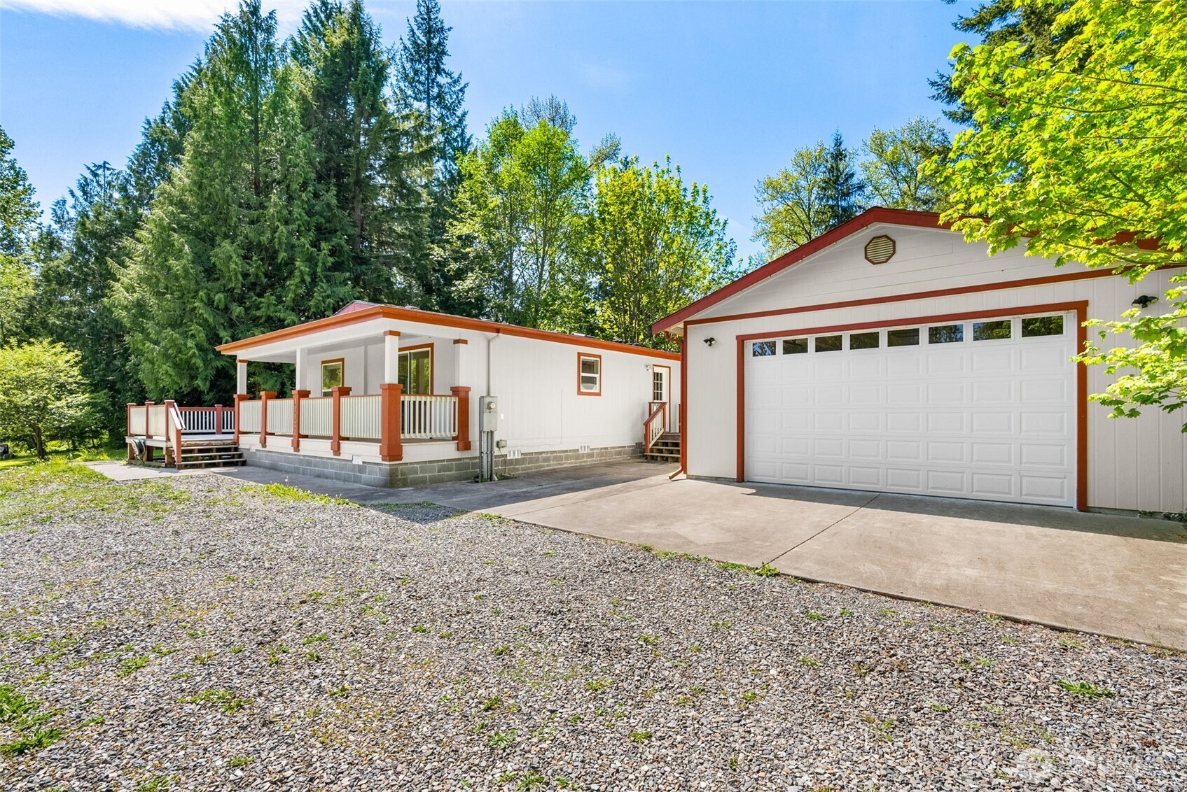 15822 Burn Road