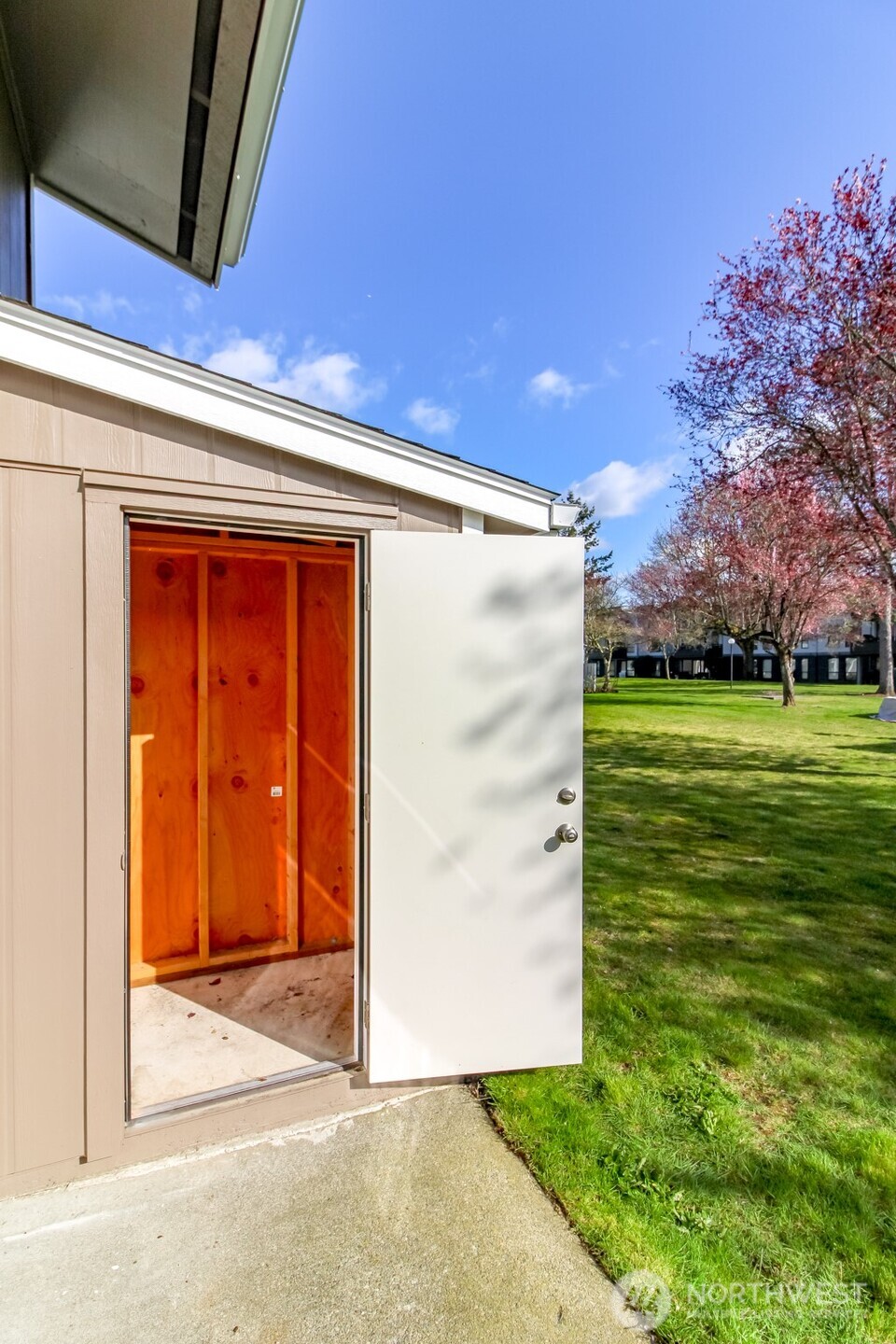 10521 SE 252nd Street Unit: P3