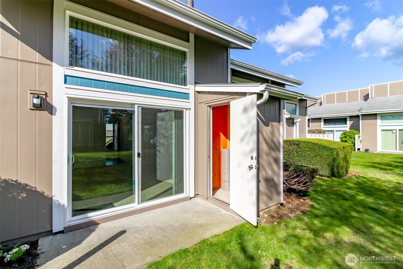 10521 SE 252nd Street Unit: P3