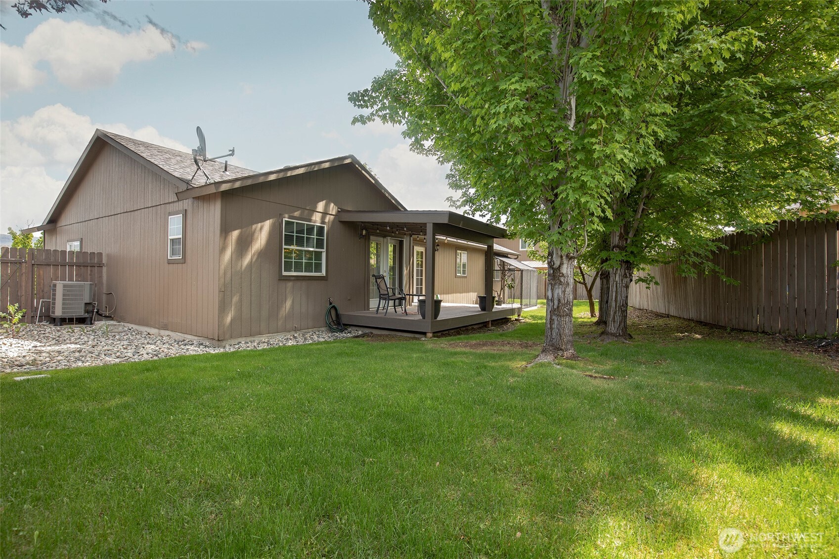 1547 Virginia Way