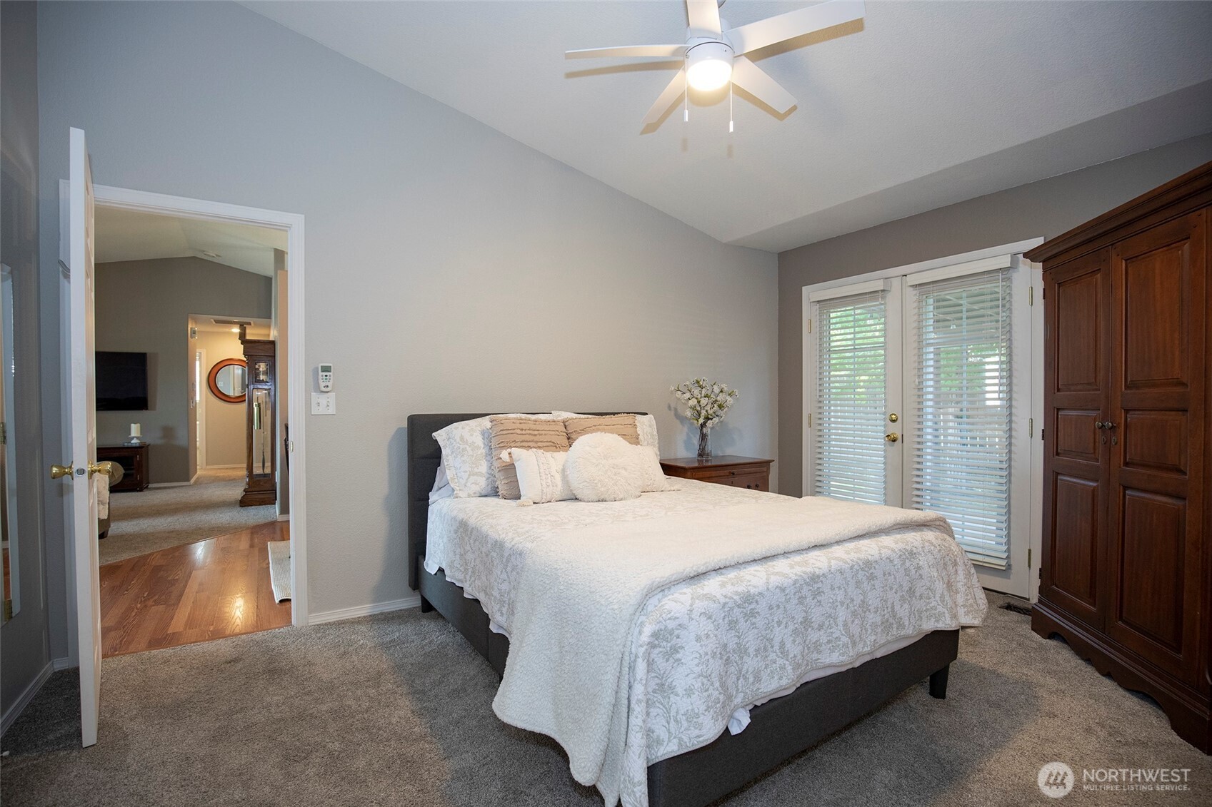 1547 Virginia Way