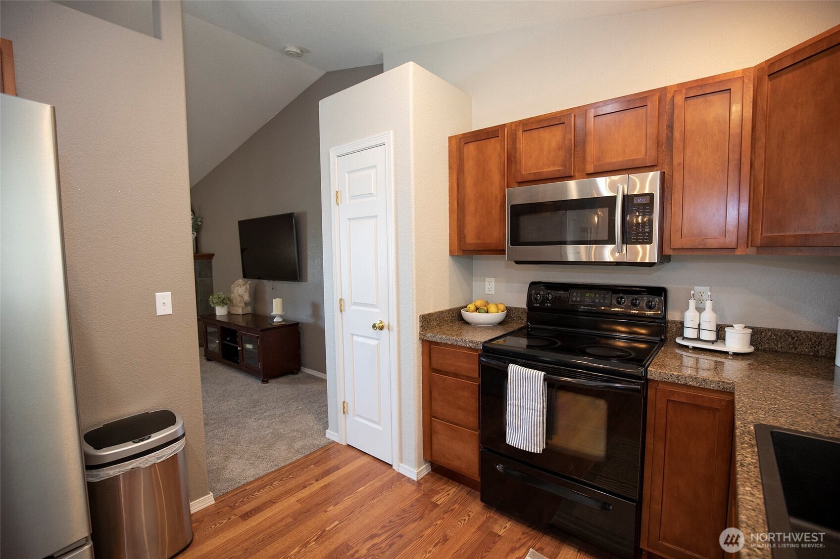 1547 Virginia Way