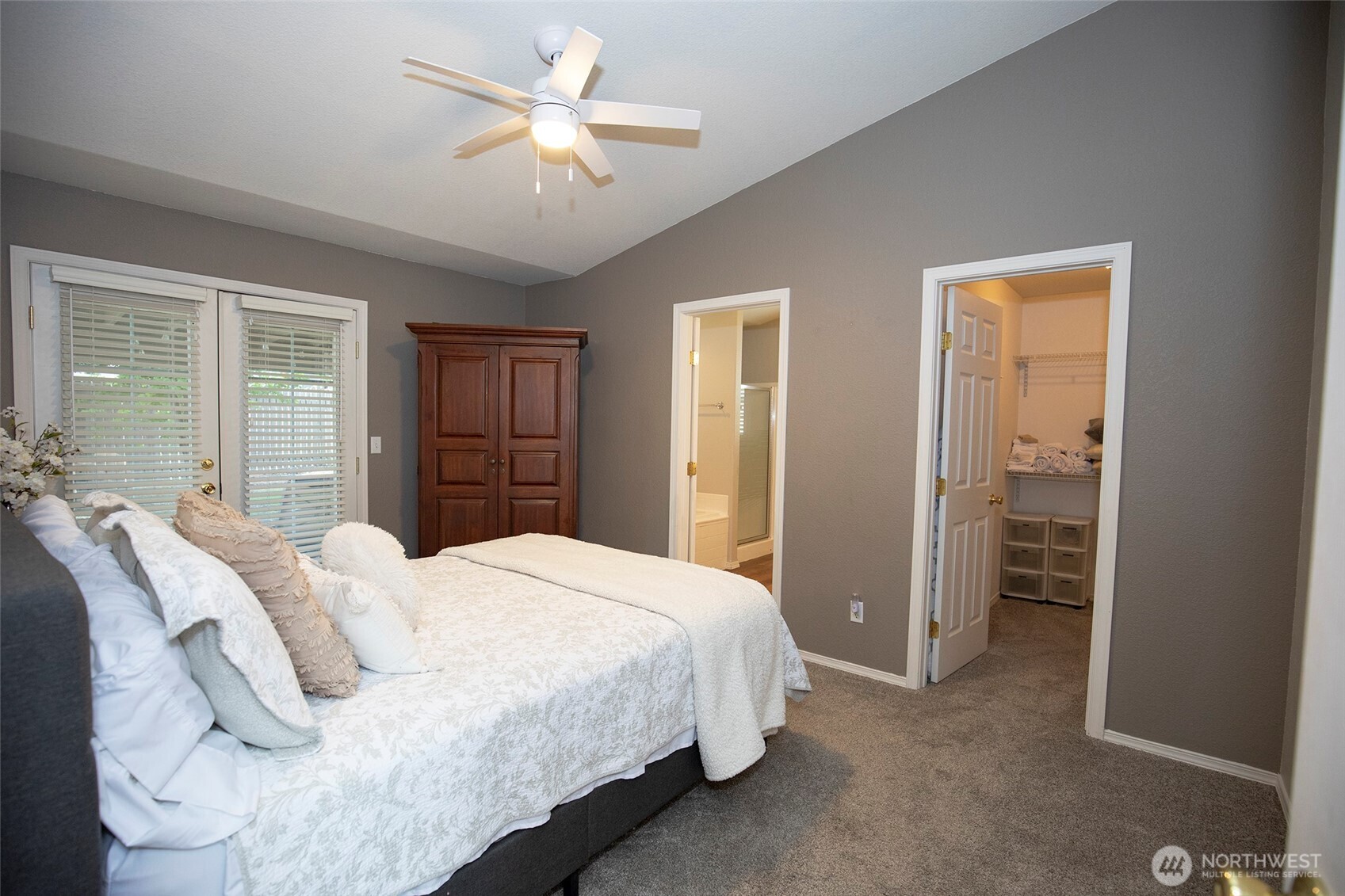1547 Virginia Way