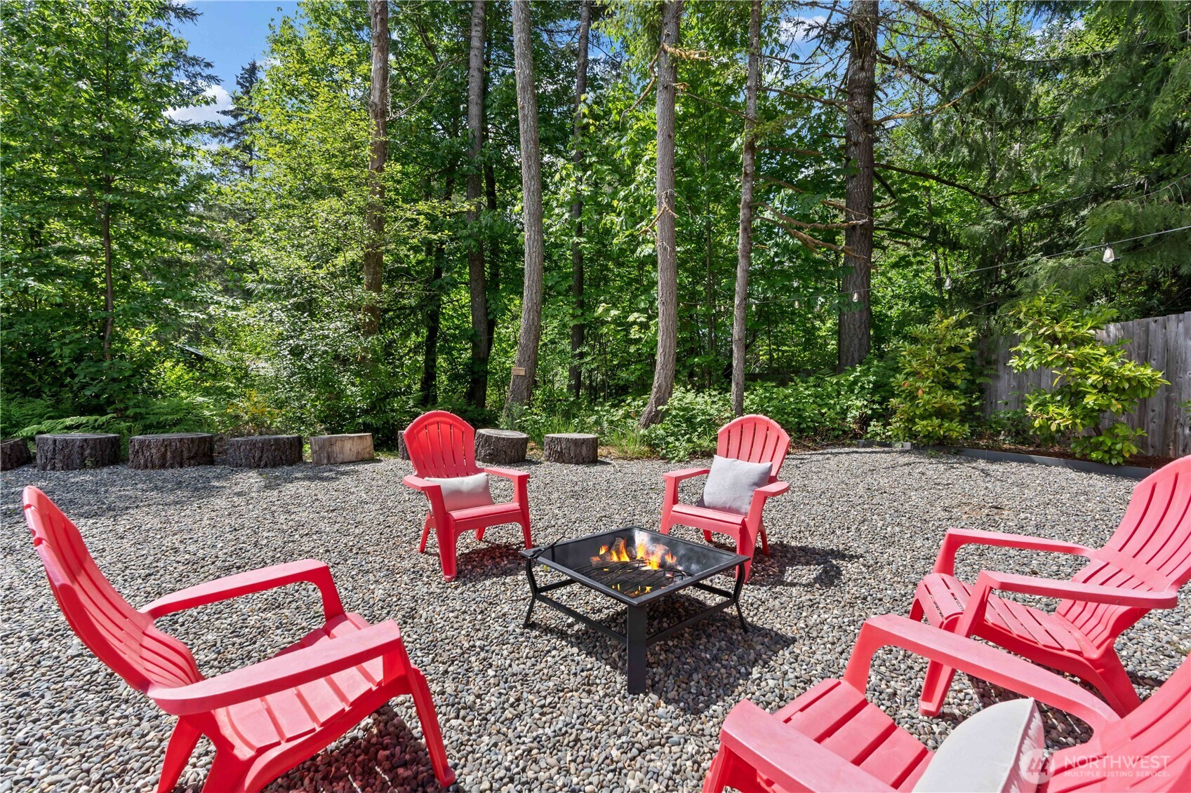 270 SE Noble Glen Drive