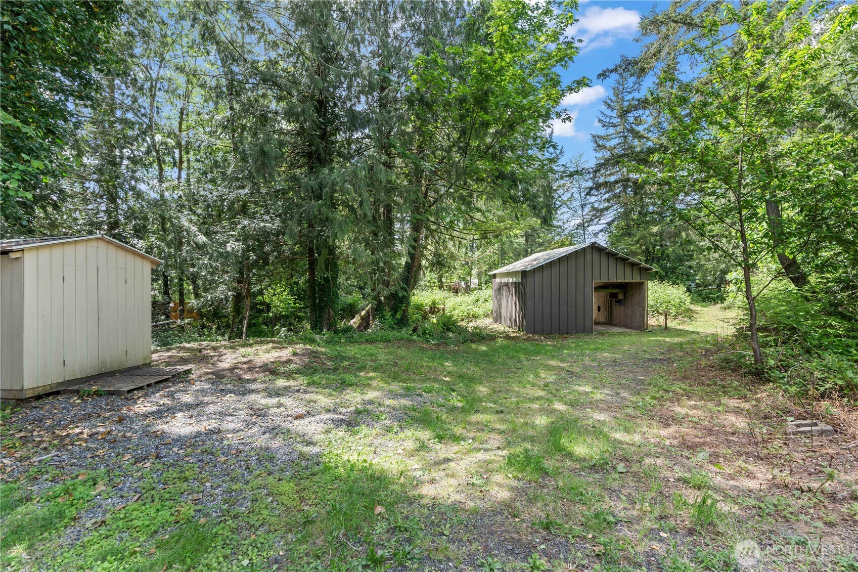 270 SE Noble Glen Drive