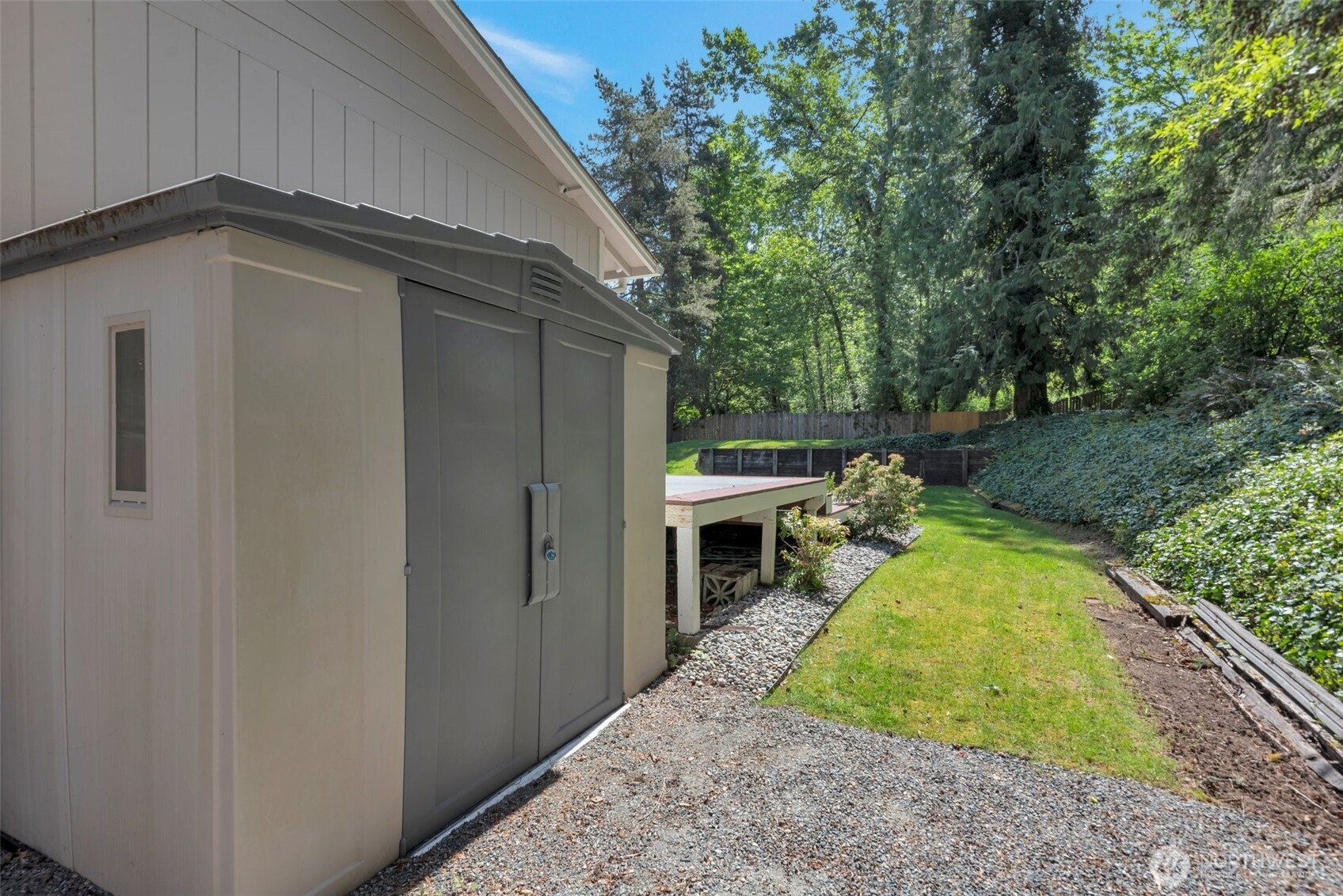 630 Mount Logan Drive SW
