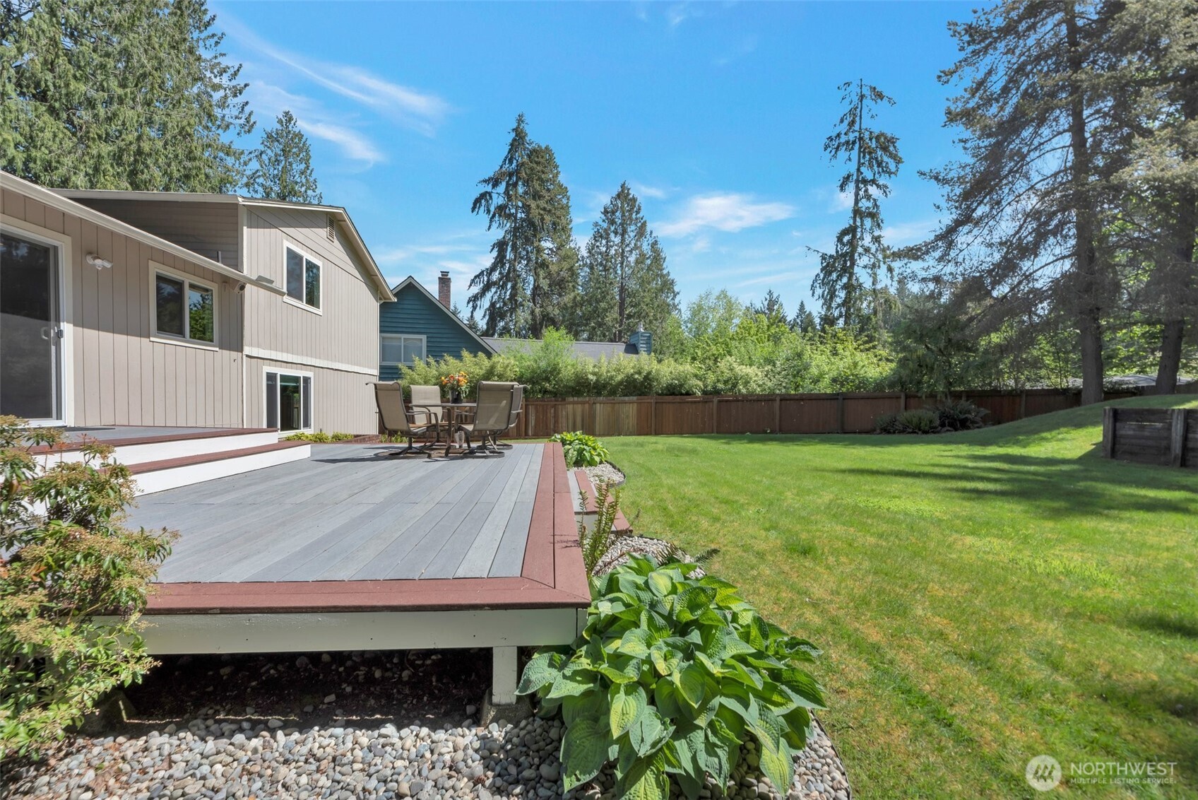 630 Mount Logan Drive SW