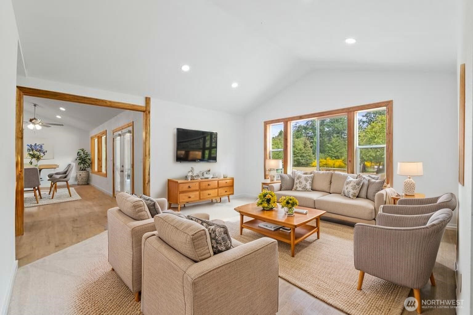 2018 Maple Valley Road SW
