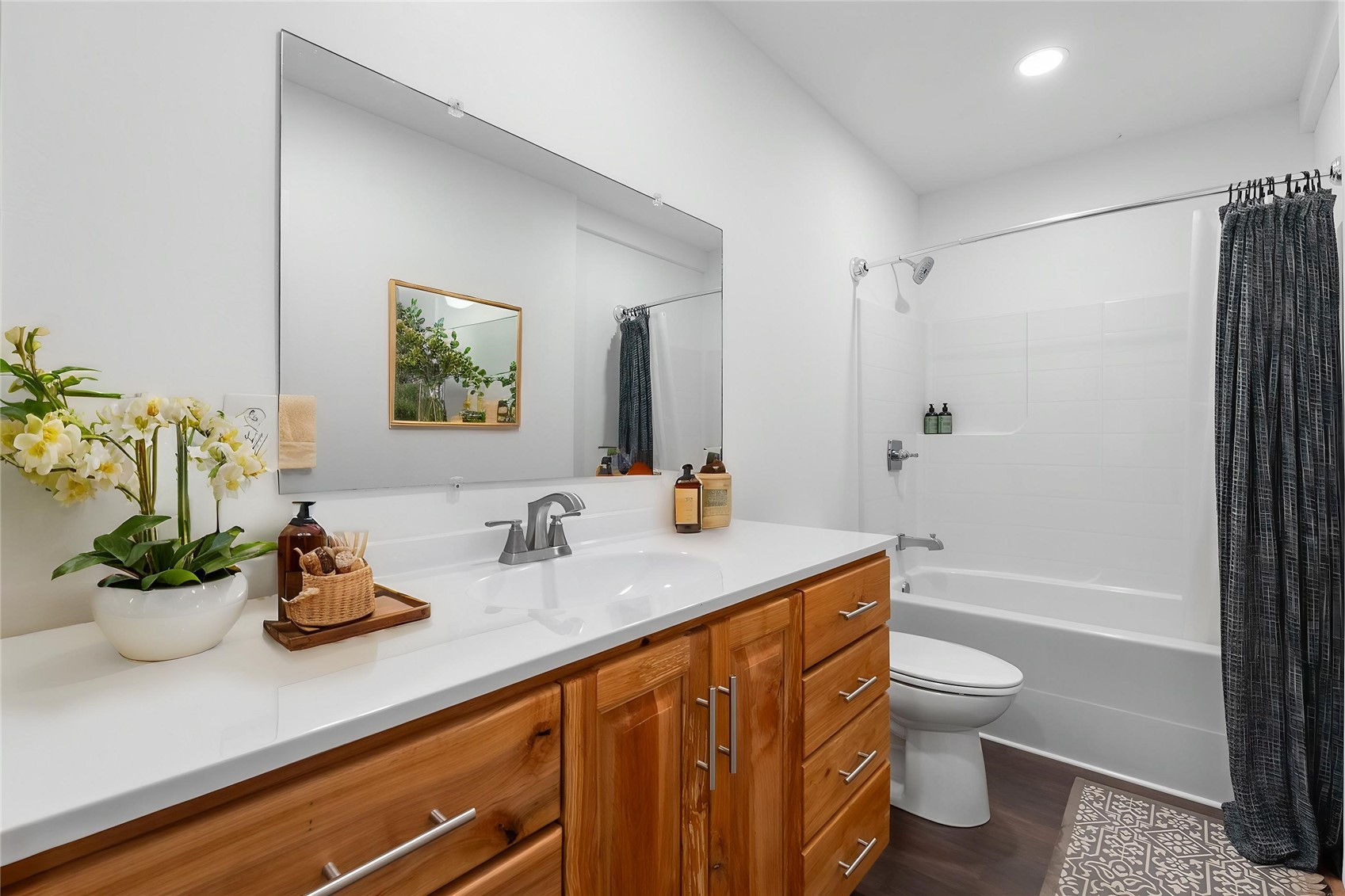 2018 Maple Valley Road SW