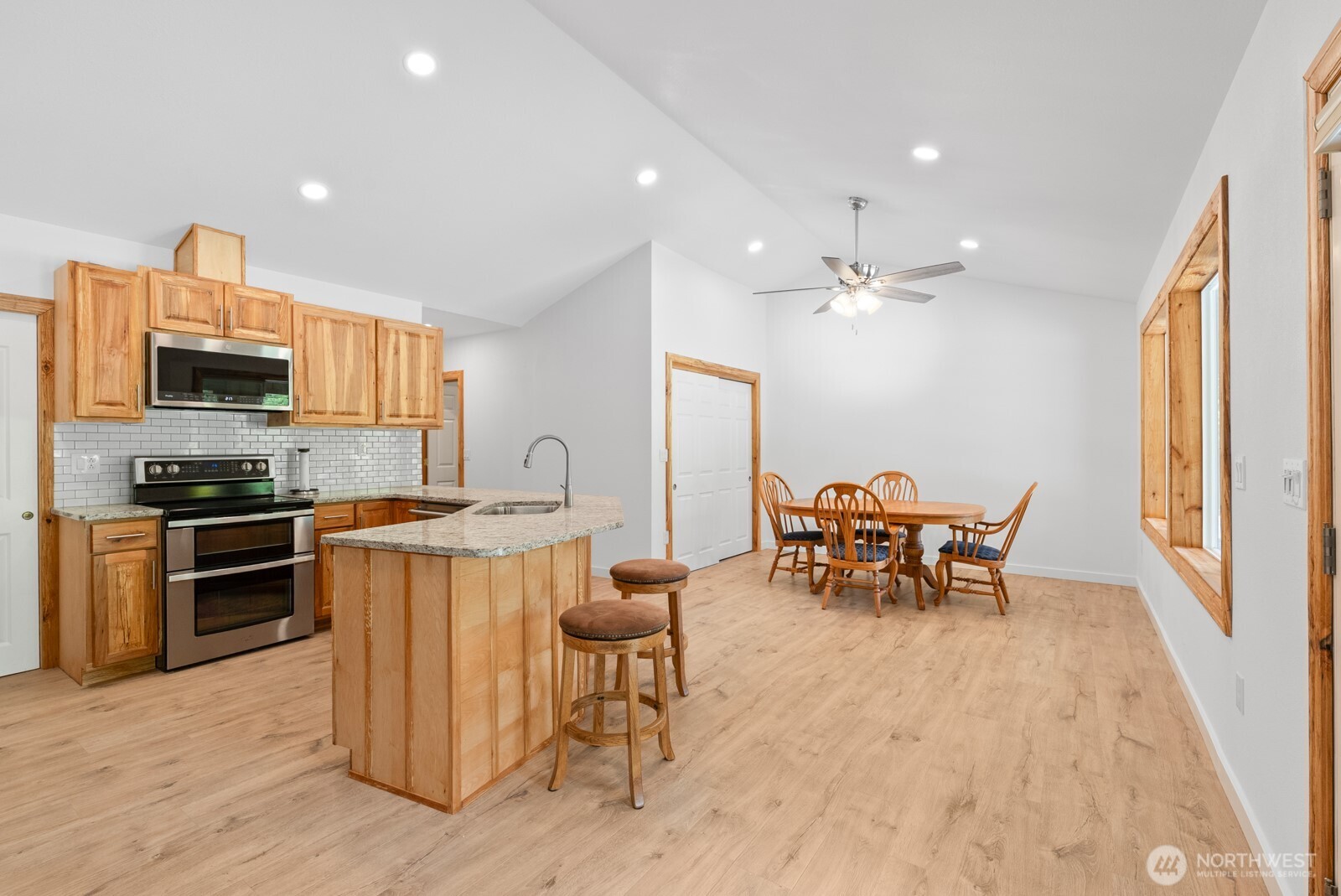 2018 Maple Valley Road SW