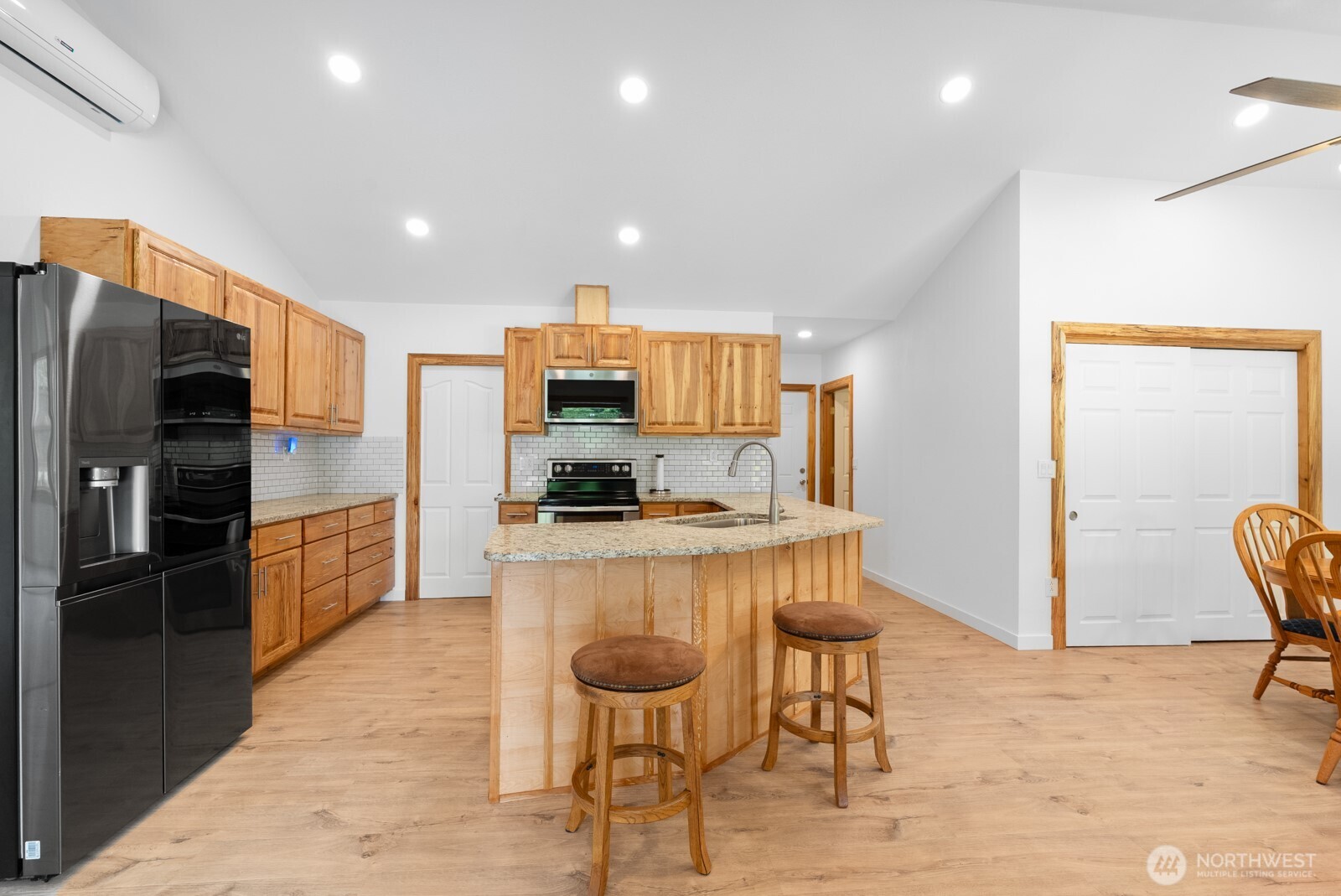 2018 Maple Valley Road SW