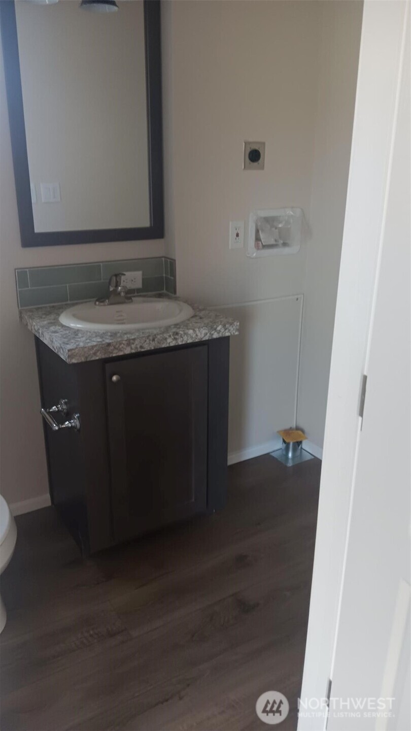 1200 S Chestnut Street Unit: 301