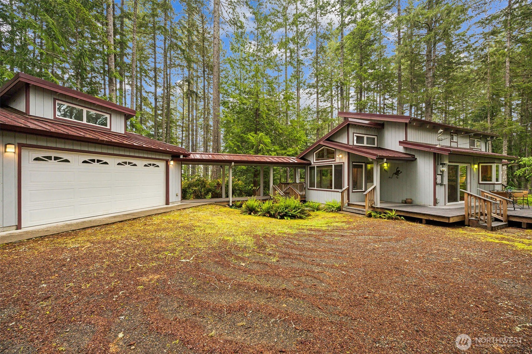 231 E Dunoon Place