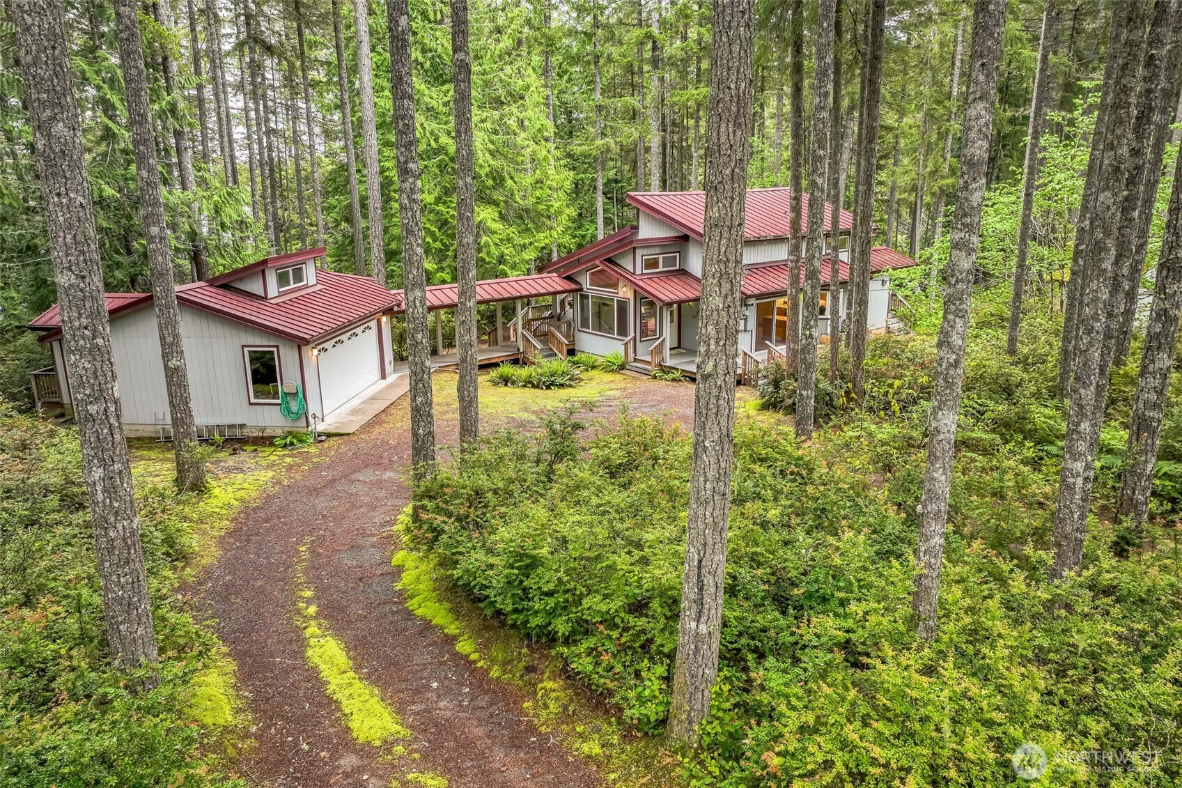 231 E Dunoon Place