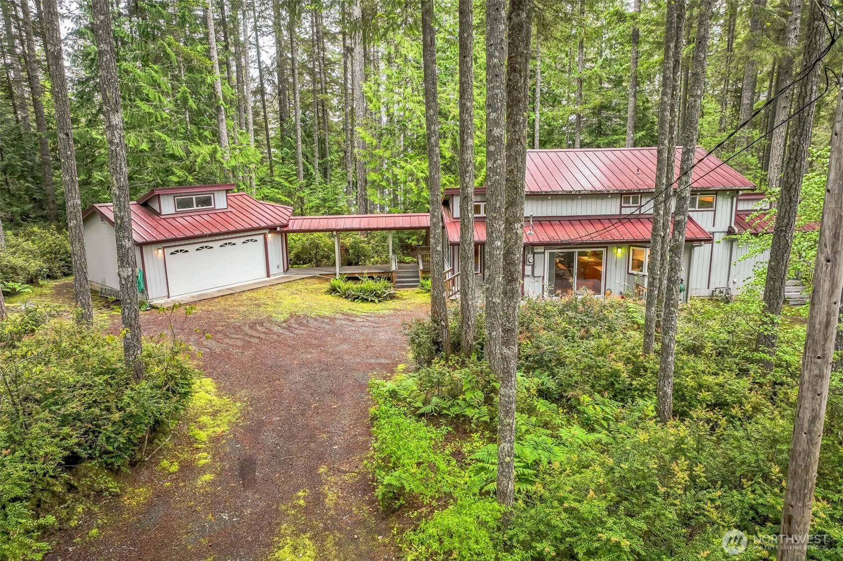 231 E Dunoon Place