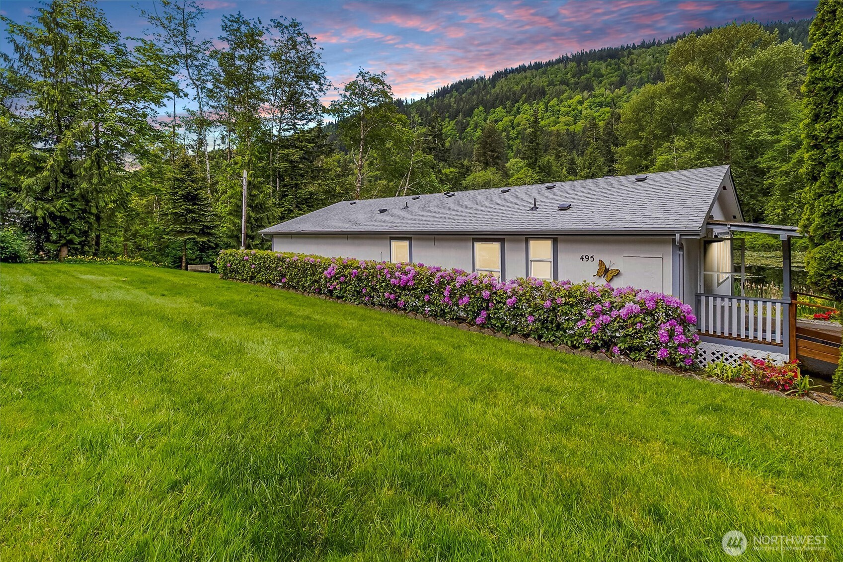 495 Lakeside Drive