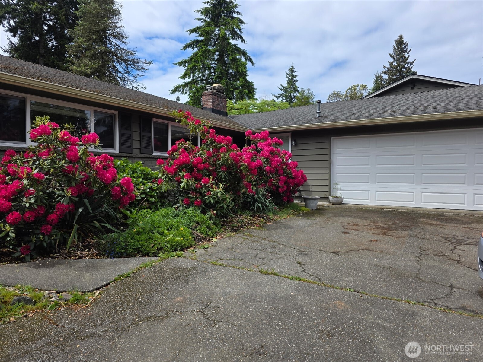 1859 N 200th Street