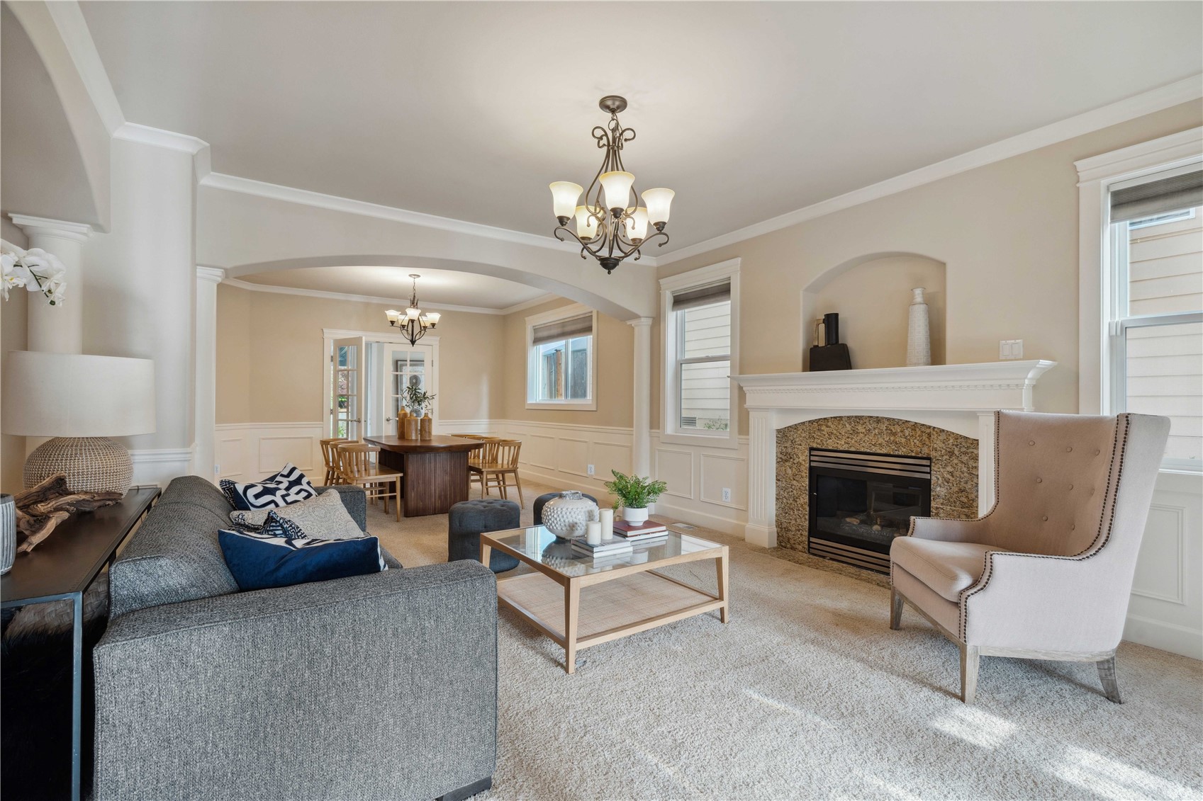 331 Rosario Place NE