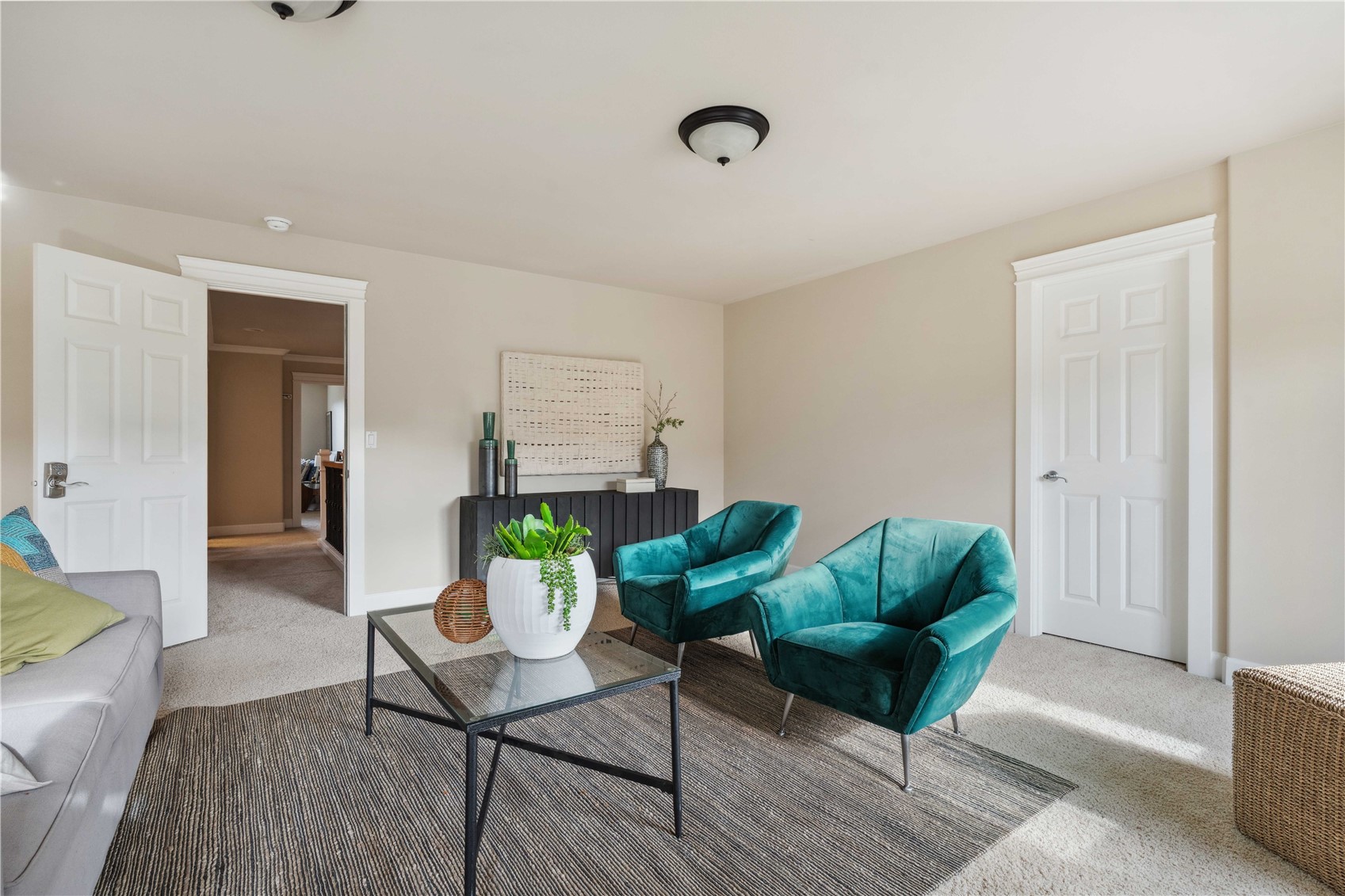 331 Rosario Place NE