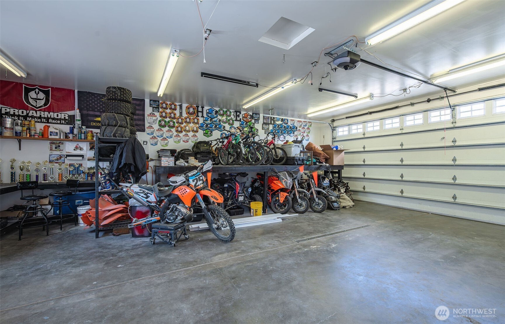 417 E Walnut