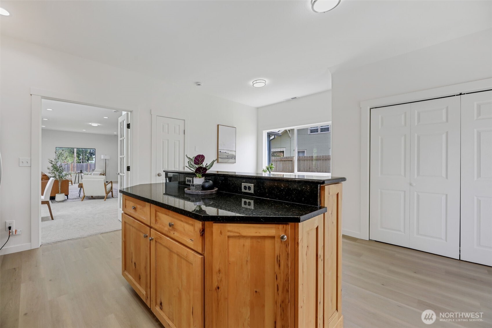 8010 Beverly Blvd Unit: A