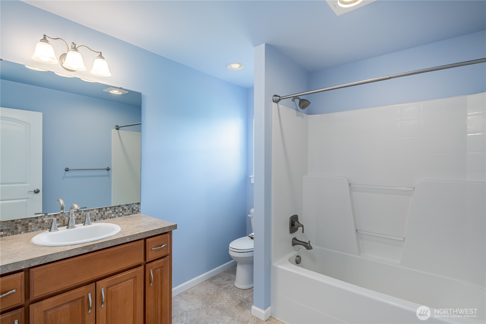 7113 280th Place NW